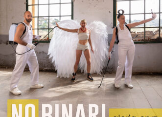 NO BINARI. Gloria Cruz.